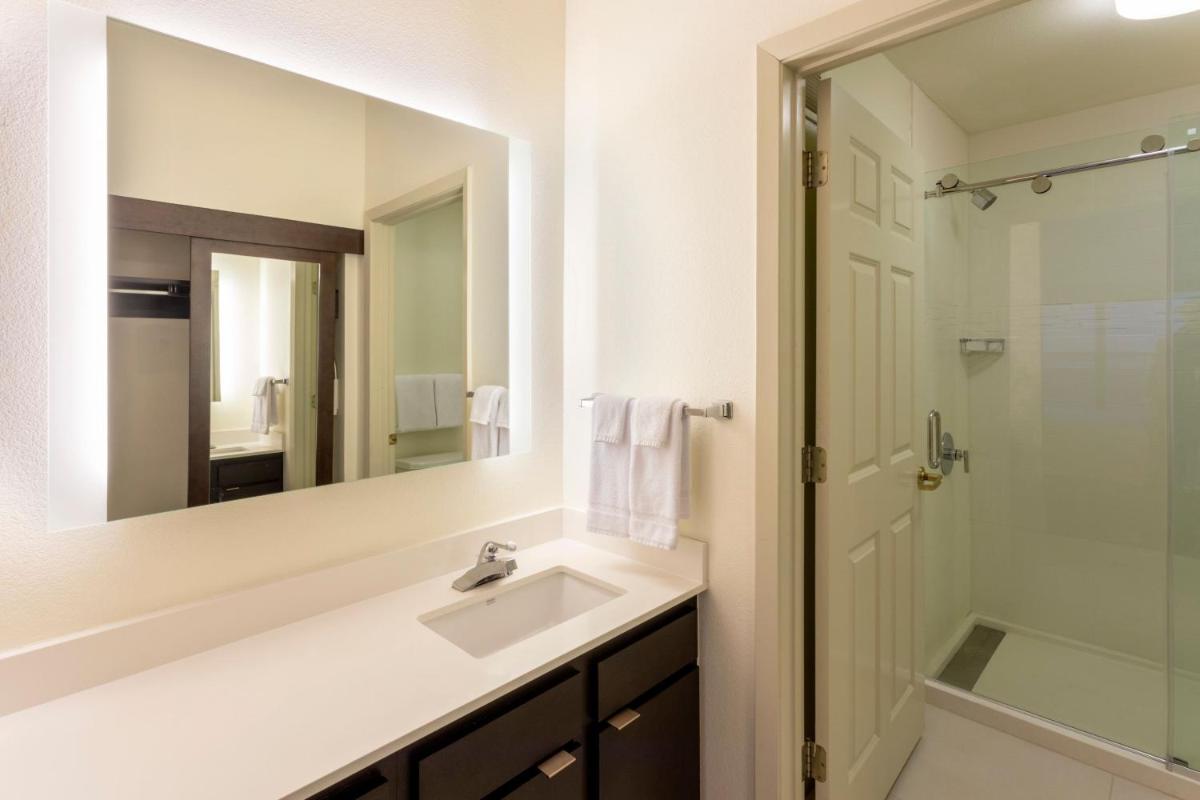 Residence Inn Minneapolis St. Paul/Roseville - Housity