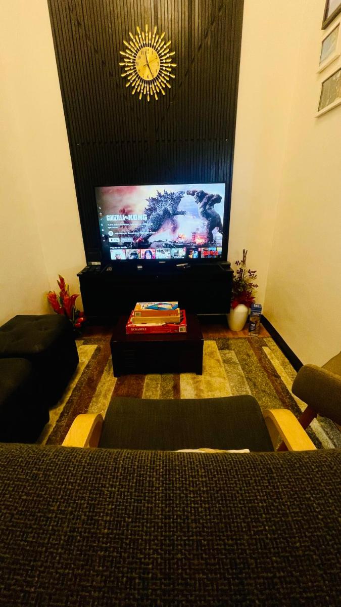 2 Bedroom Condo in the center of MM - Hizvo