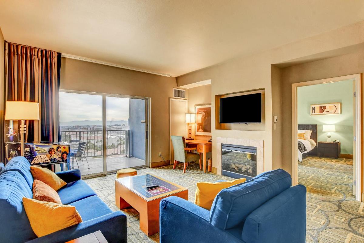 Diligence at The Platinum - NO Resort Fees and Free Parking - Housity