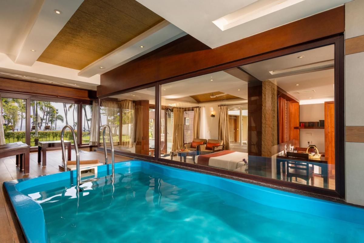 Lake Canopy Alleppey - Housity