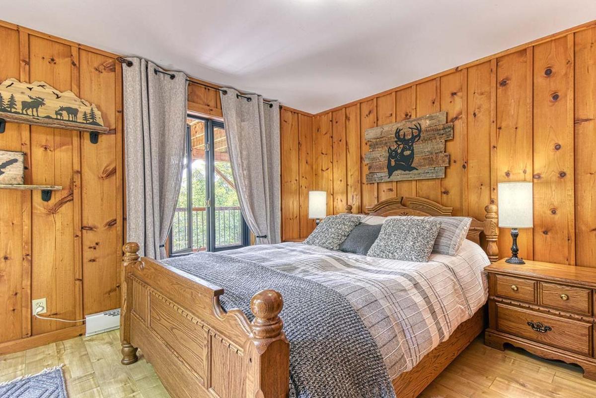 Luxurious log cabin with private spa - Housity