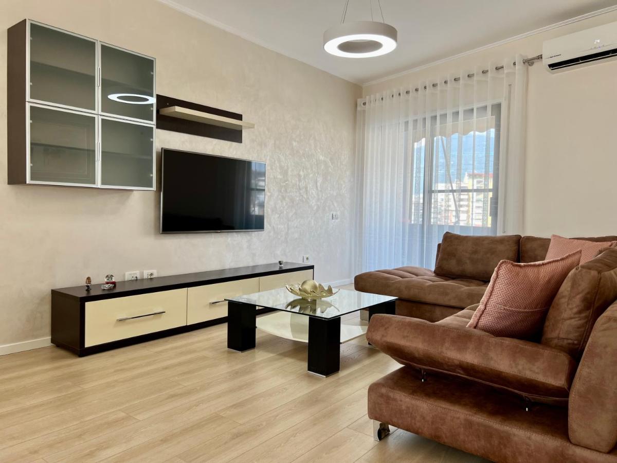 Suitetrails - New Bazaar Cozy Apartments - Apartment 1 , 2 and 3