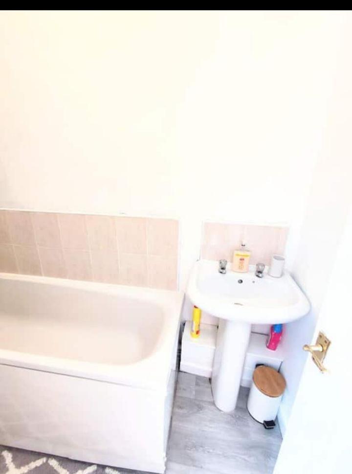Cambois Abode Beta - Housity