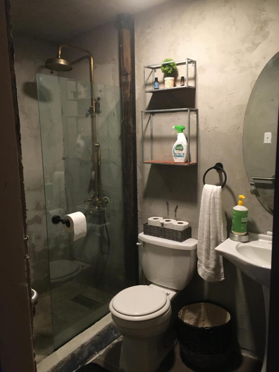 Brick City Villa - Housity
