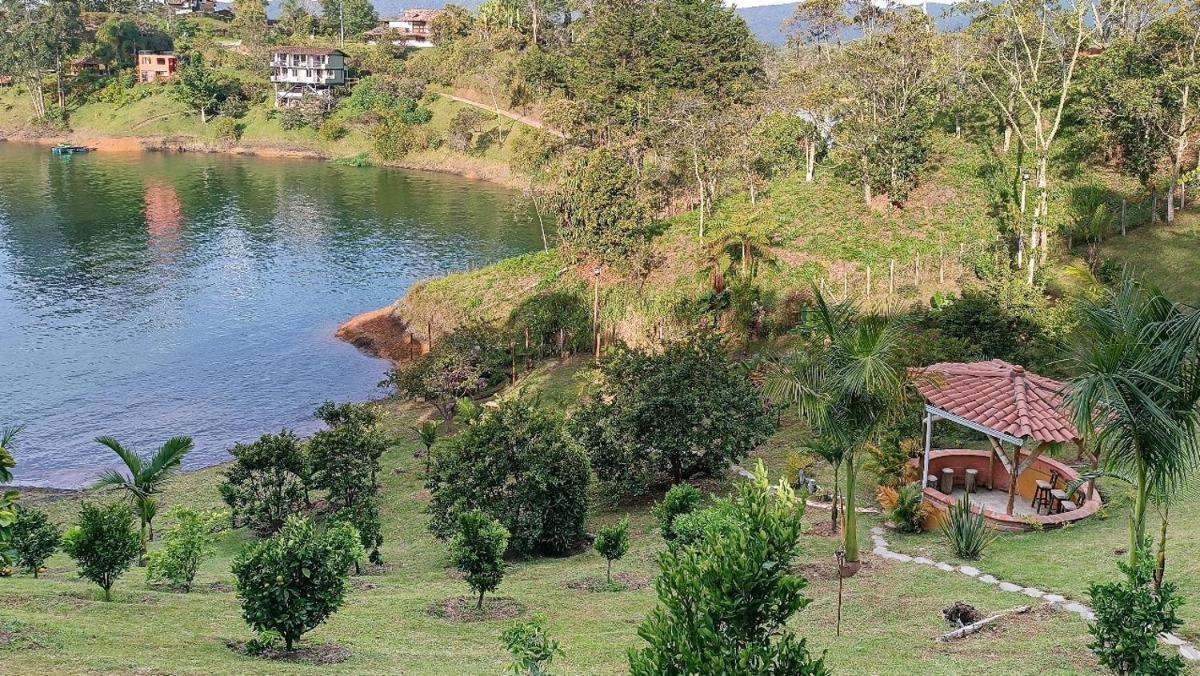 Finca Marbella Guatape - Housity