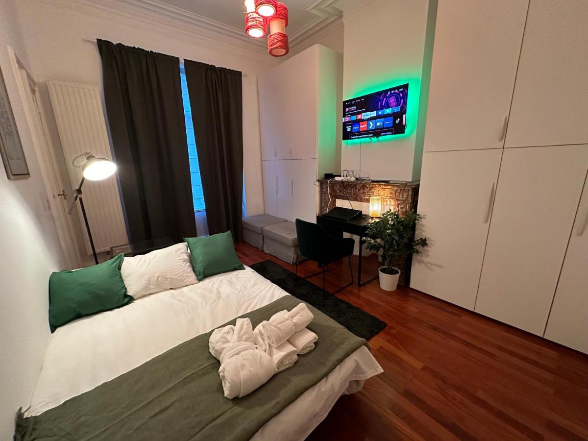 Euro Edens Bed & Breakfast Plus Free Fitness Room Access - Housity