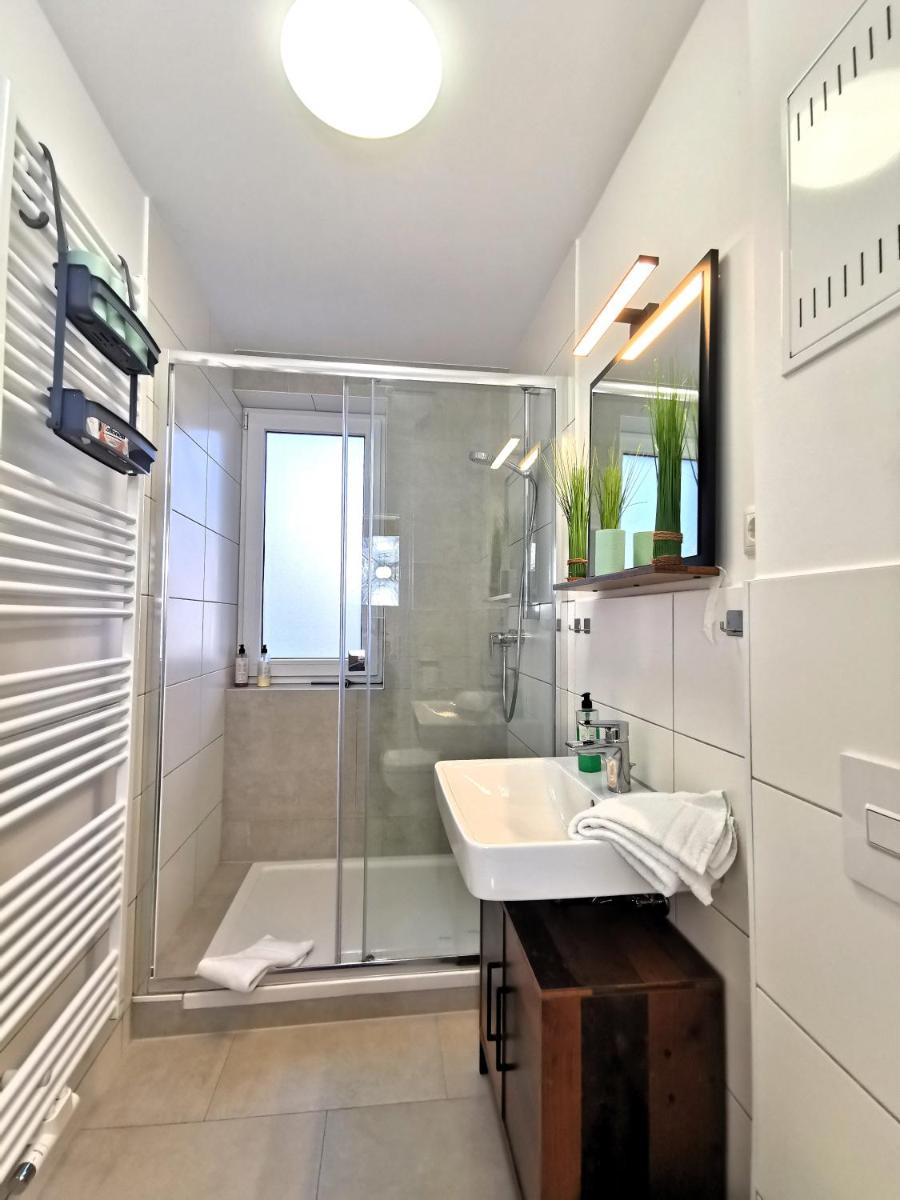 Suitetrails - BohnApartments Paulina Design-Apartment mit Balkon - WLAN - Netflix - Nähe Petersberg - Domplatz