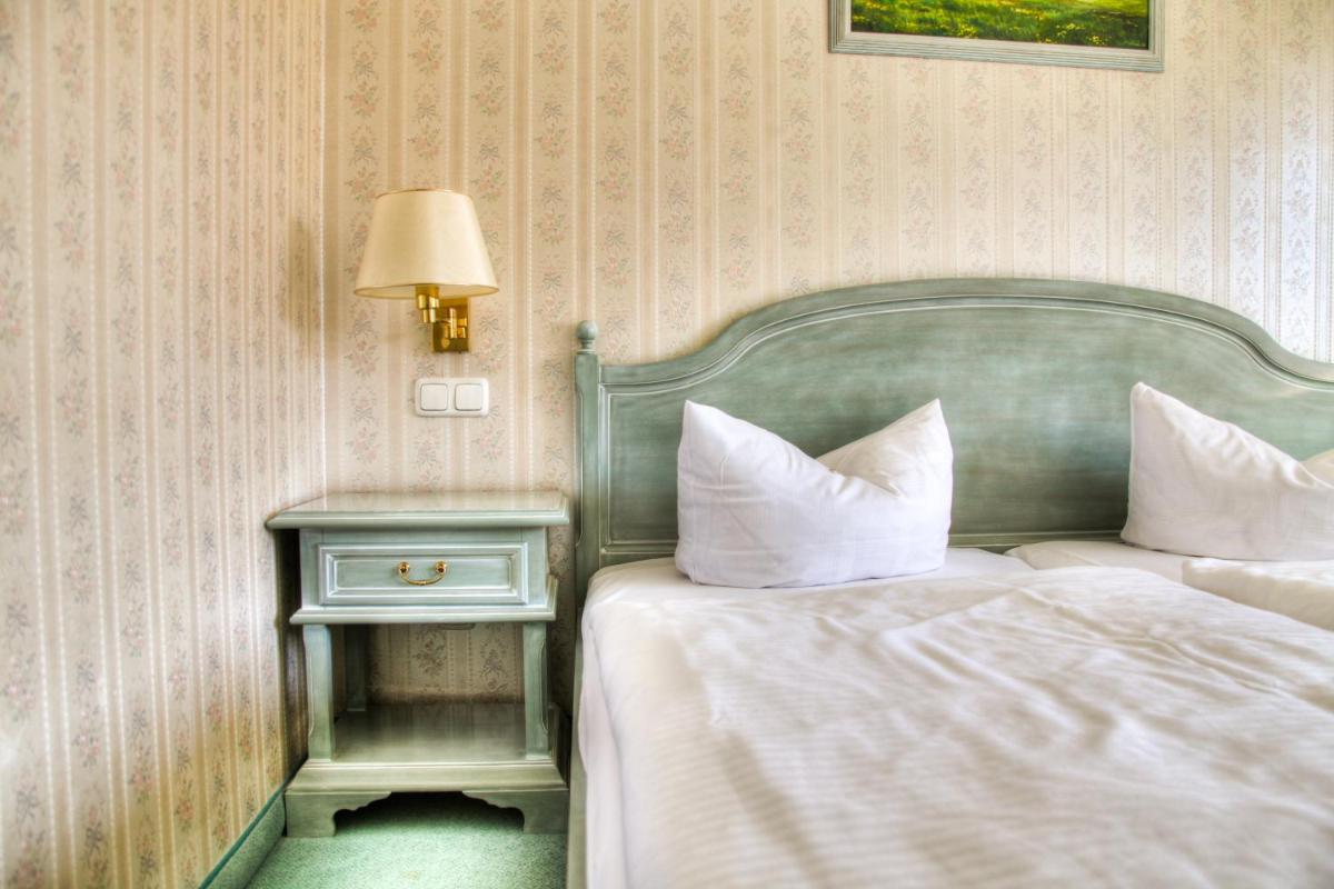 Hotel am Markt Altentreptow - Housity