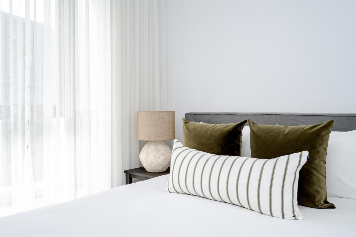 Birch Apartments by the Lake - Housity