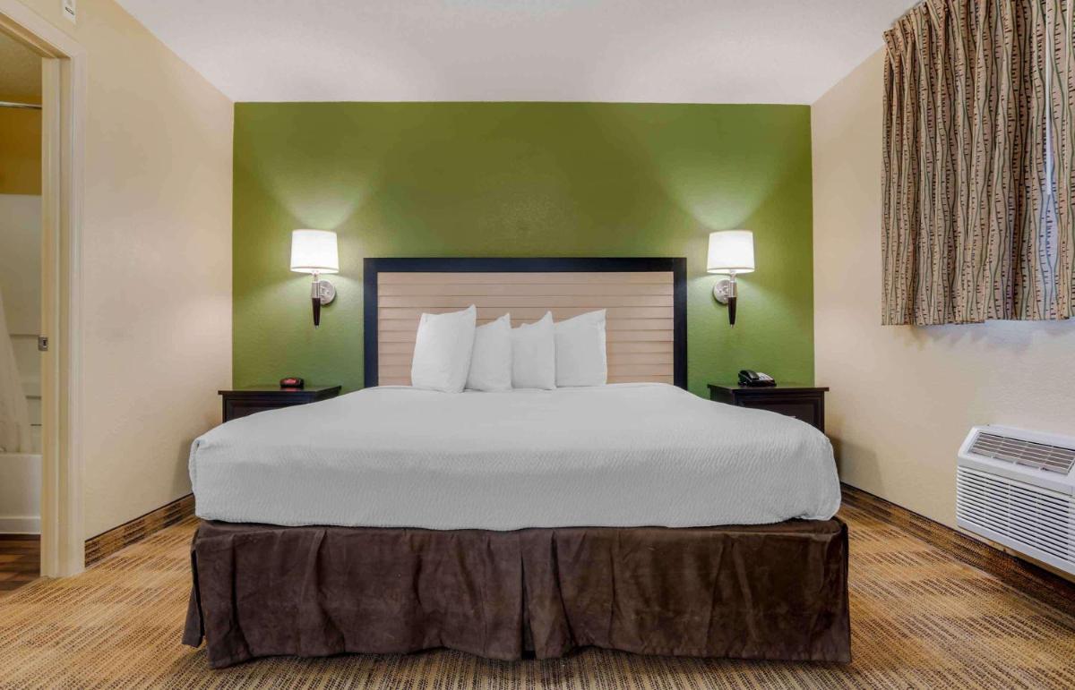 Extended Stay America Select Suites - Destin - US 98 - Emerald Coast Pkwy - Housity