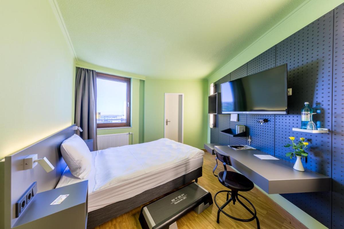 mk hotel remscheid - Housity
