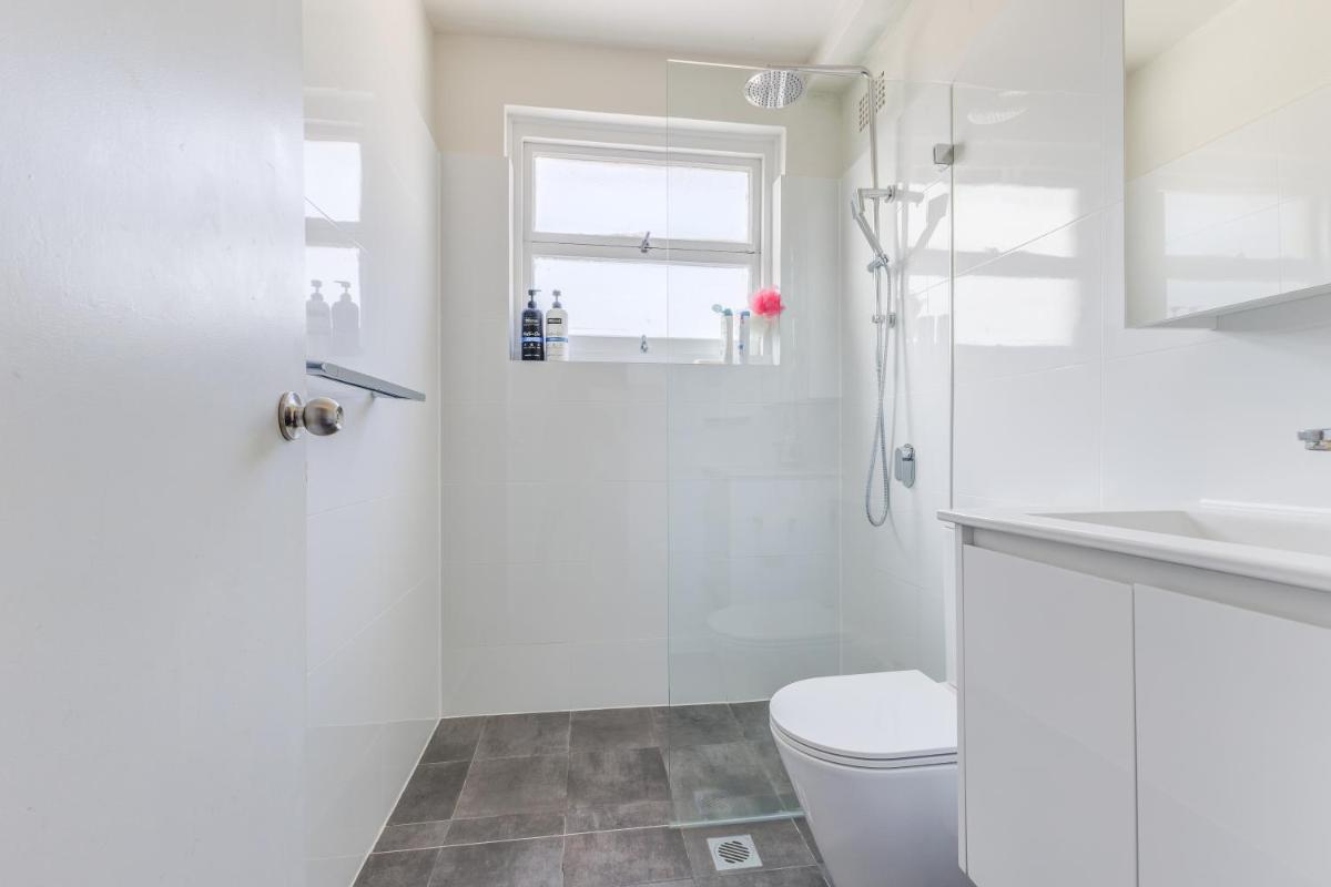 Miracle Miranda Sydney Apartment - Housity
