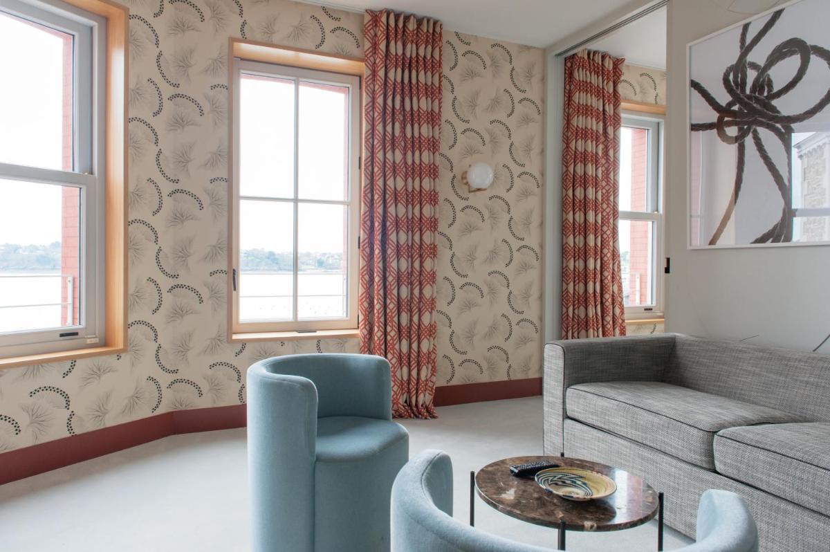 Coin salon dans l'établissement Castelbrac Hotel & Spa