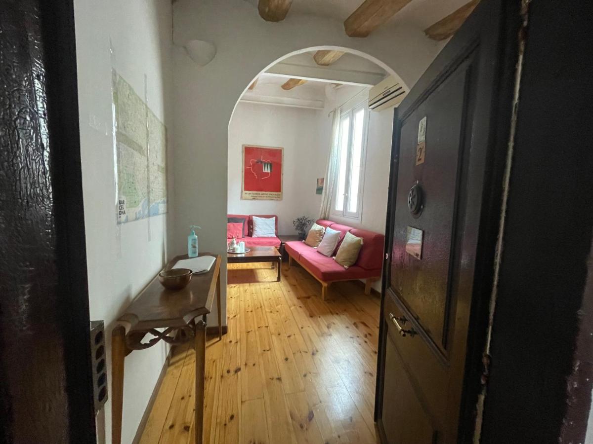 Original duplex in the center of Barcelona - Housity