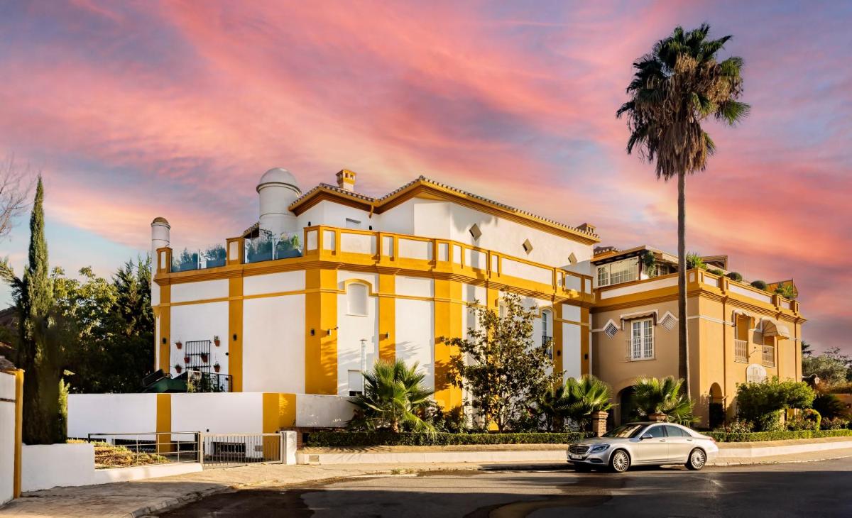 Hotel Cortijo Landete - Housity
