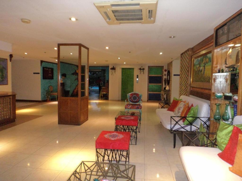 Filipiniana Hotel Calapan - Housity