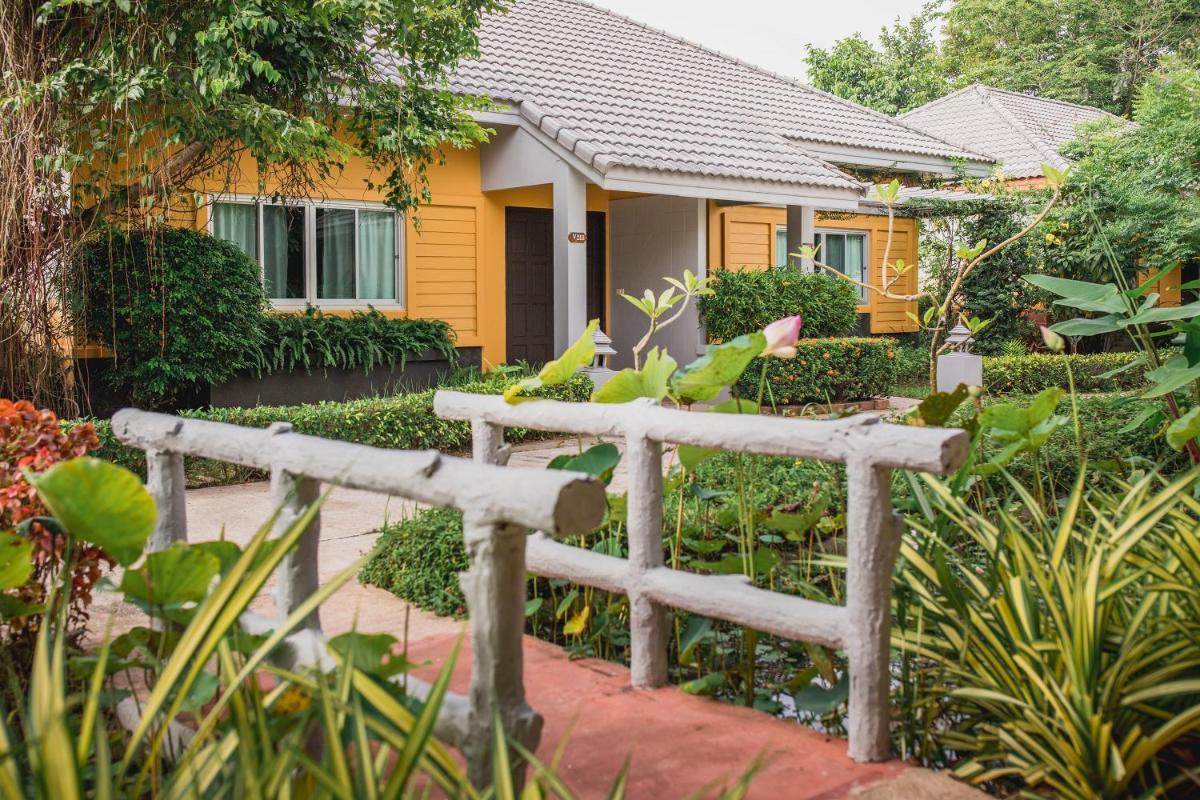 Eastiny Resort & Spa - Housity