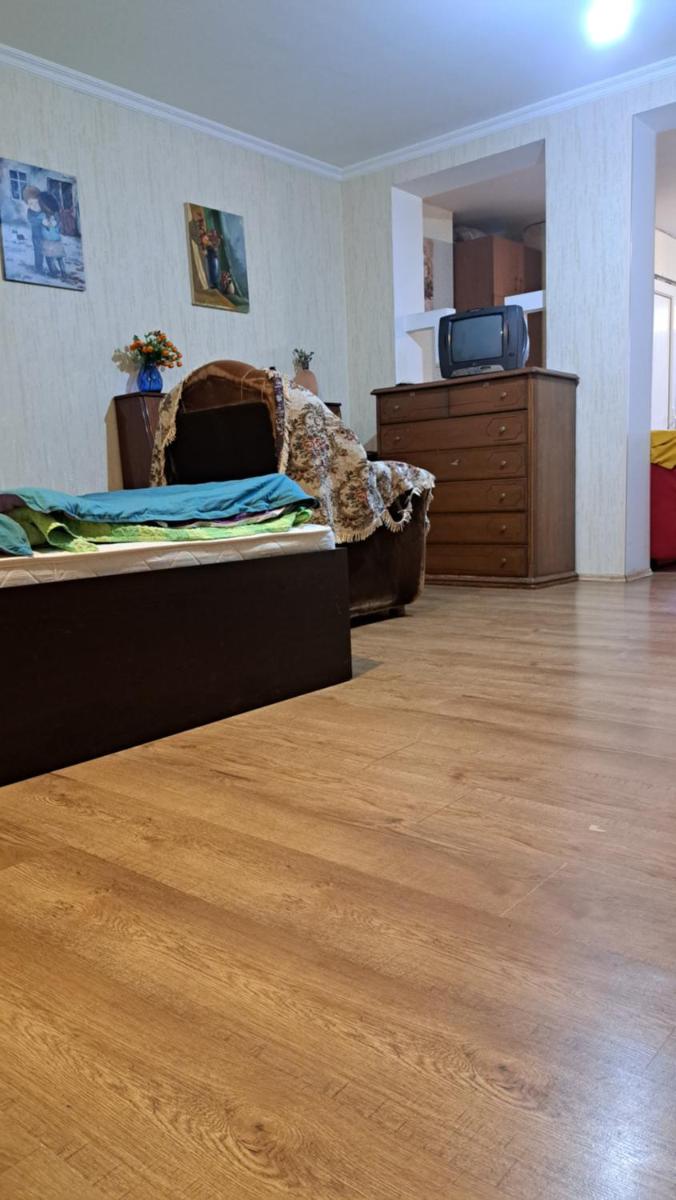 Cozy, Warm & Cheap - Housity