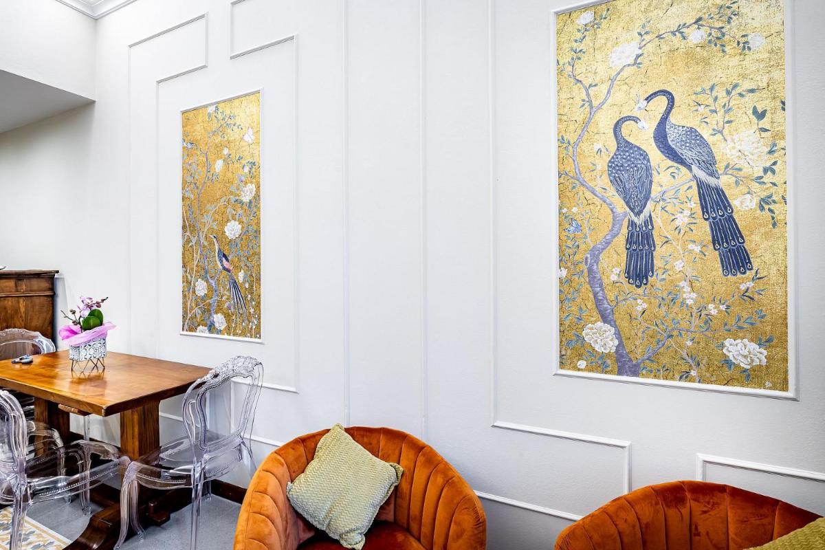 THREE APARTMENTS Via Roma - Housity