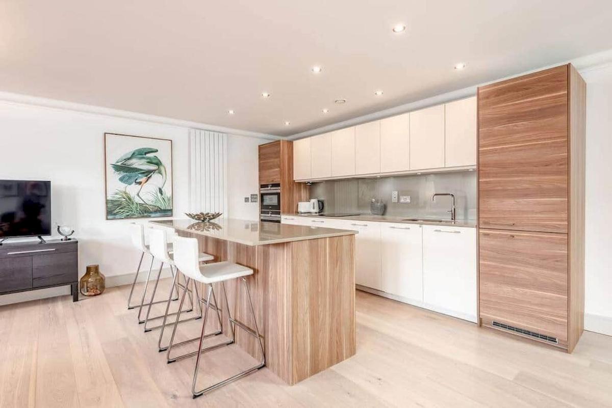 Kinness House - No 14 - Hizvo