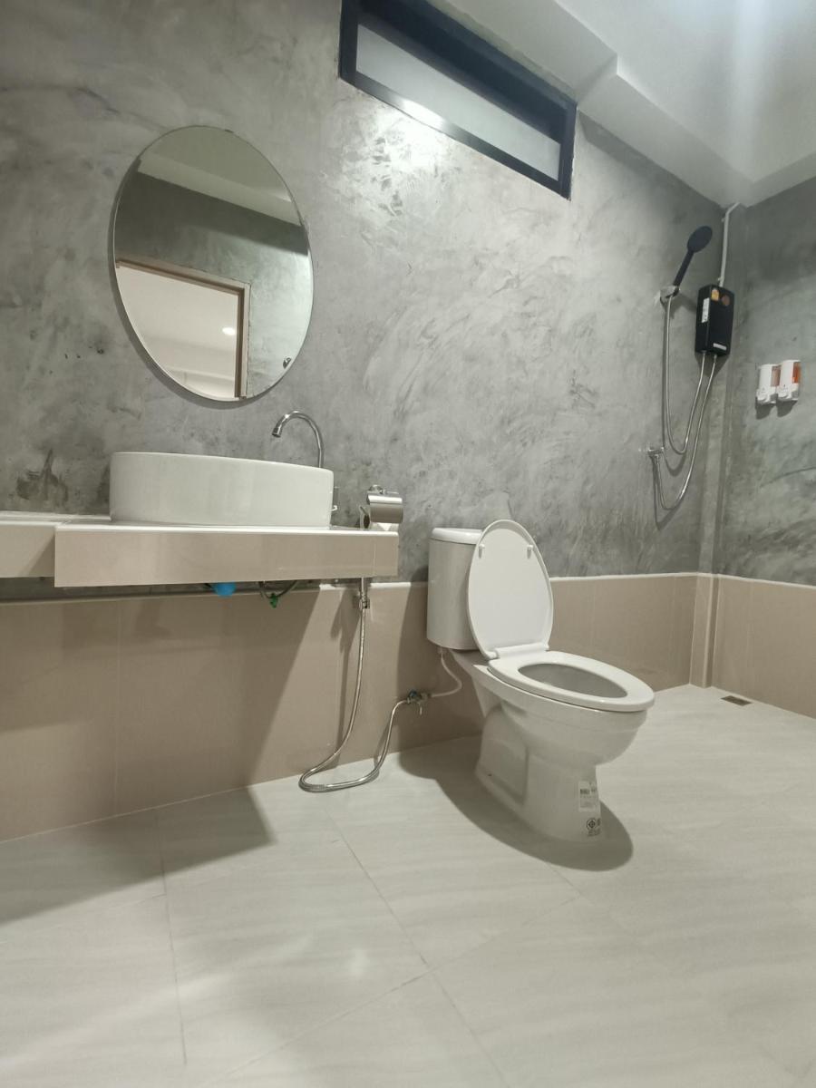 Lanta Para hut - Housity