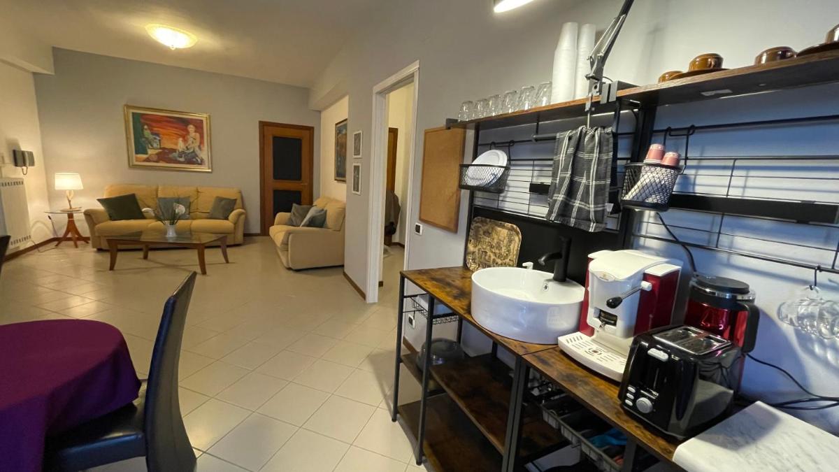 La Contessa B&B Torrette - Housity