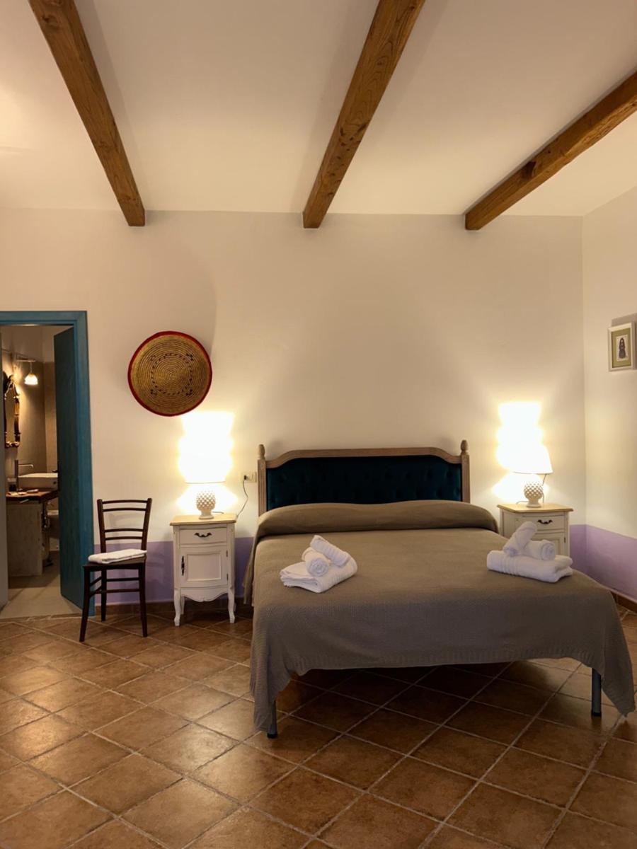 Suitetrails - La Ratina Azienda Agricola - Agriturismo - Enoturismo