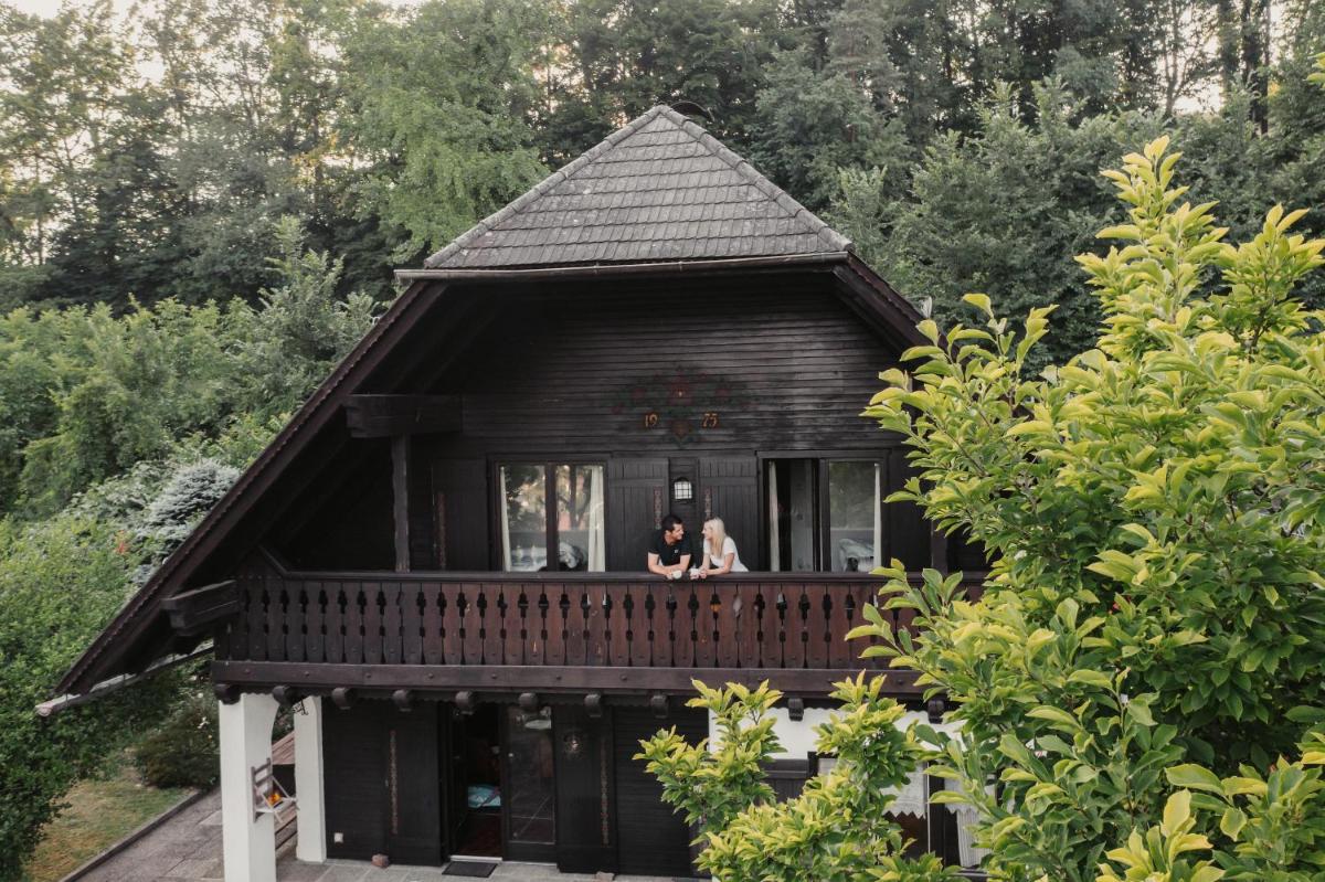 Ferienhaus im Weingarten - Housity