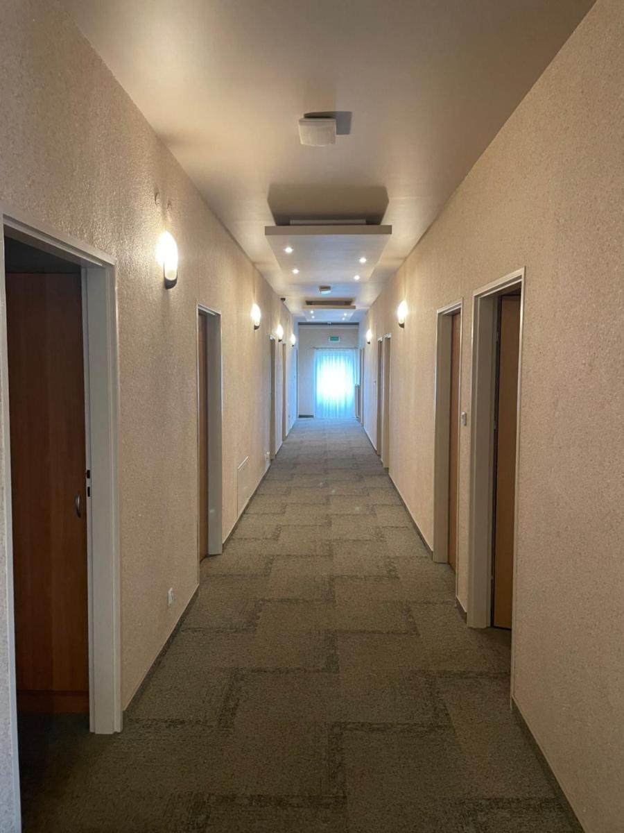 Hotel Marco Płońsk Szkolna 115 - Housity