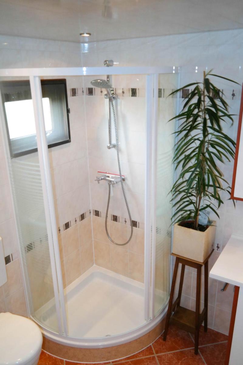 Bijzonder chalet An der Marina met sauna - Housity