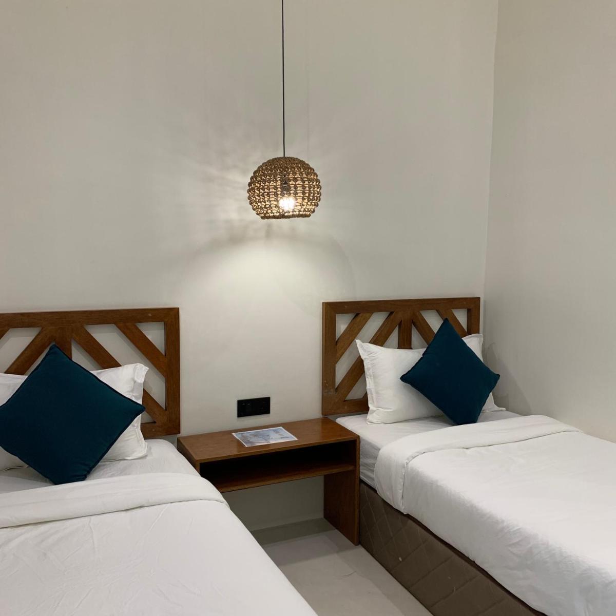 Bahandi Hotel - Hizvo
