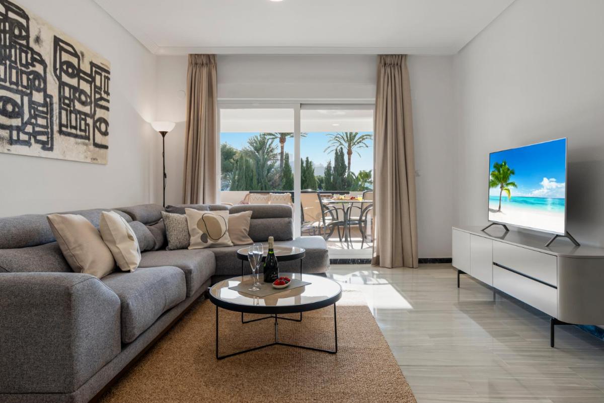 Suitetrails - Banus Rentals Luminoso apartamento con vistas al mar