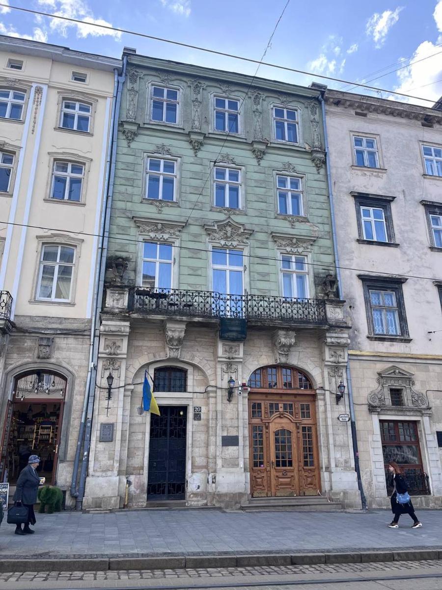 Апартаменти на Площі Ринок, 20 - Housity