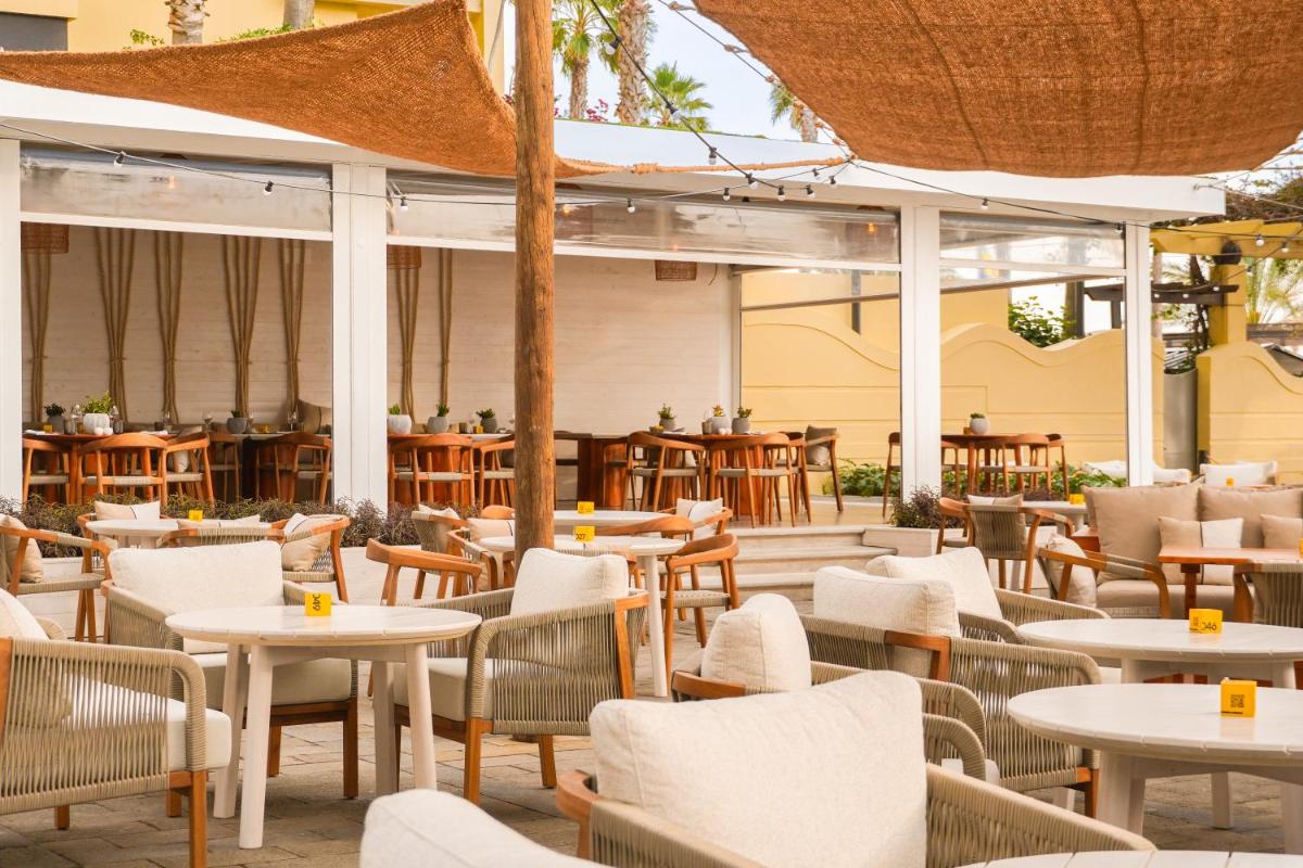Calheta Beach - All-inclusive - Savoy Signature - Housity
