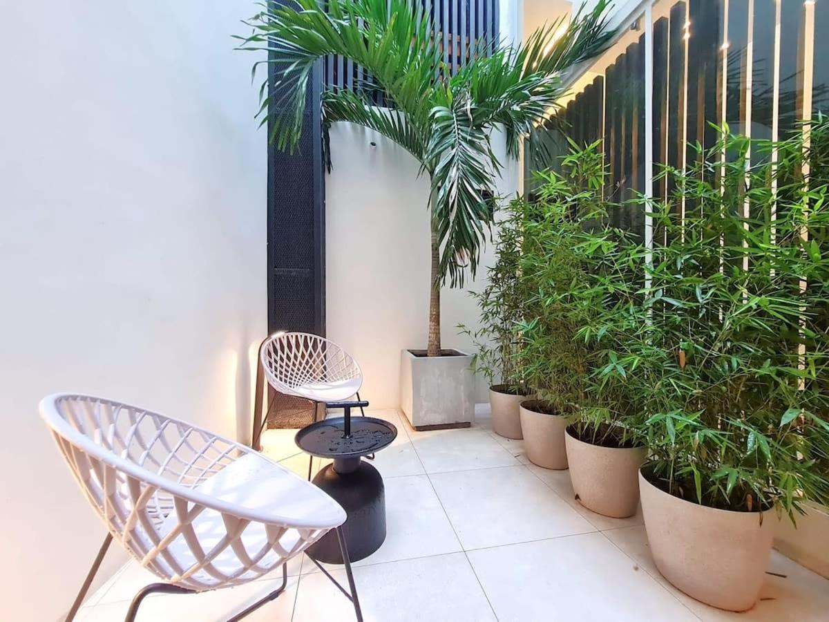 Urban 1BR With Pool In casco Antiguo - Housity