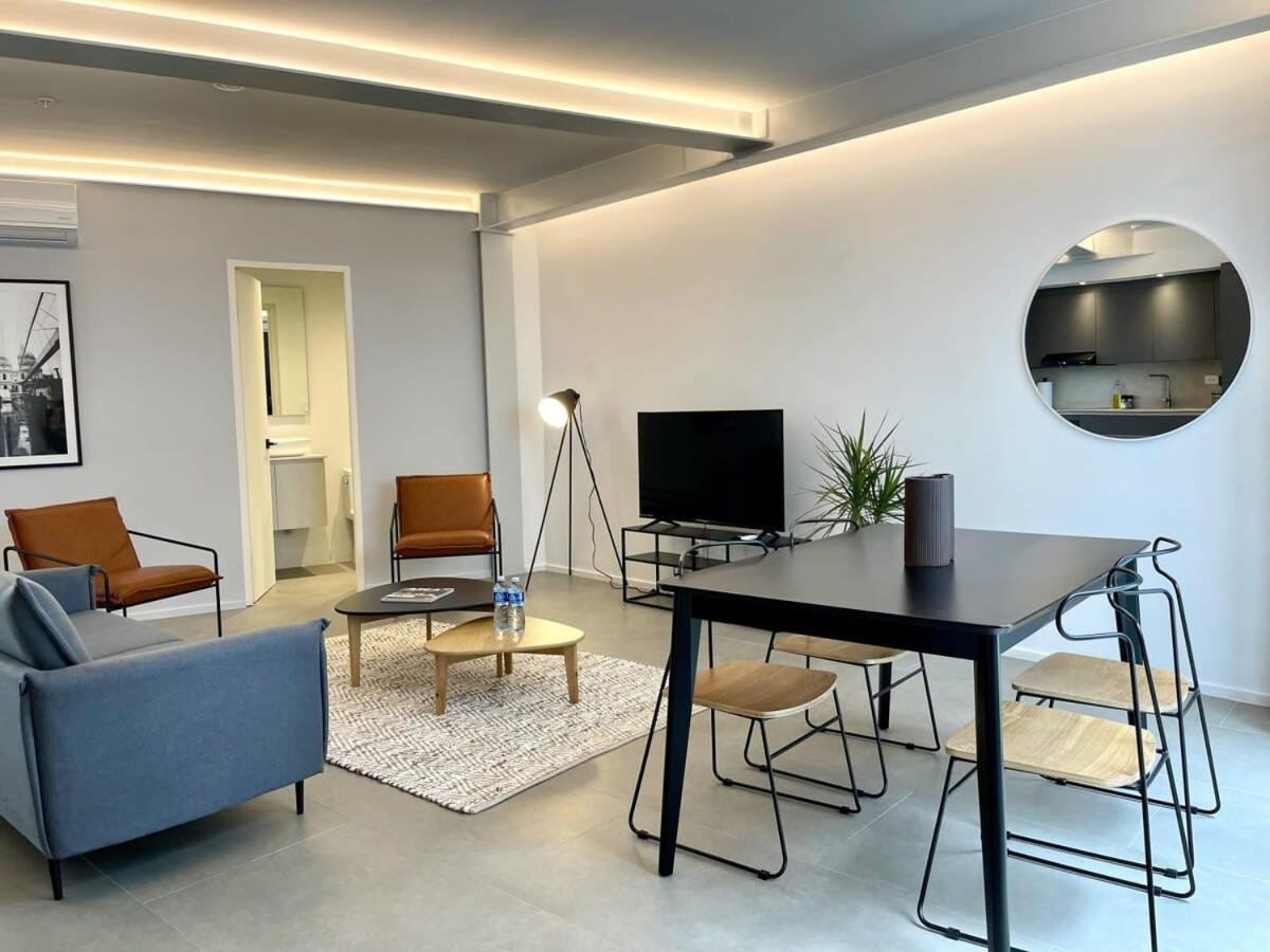 Elegant 1BR with Pool In Casco Antiguo - Housity