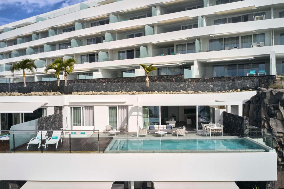 Piscina en o cerca de Royal Hideaway Corales Suites
