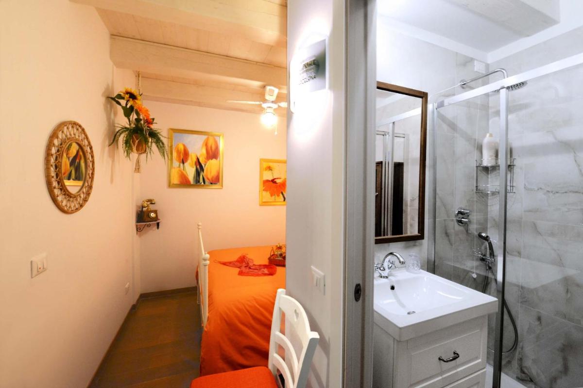 Lillac Cottage - Housity