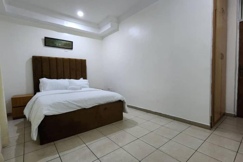 Nature views 2 bed apartment in Victoria Island - Housity