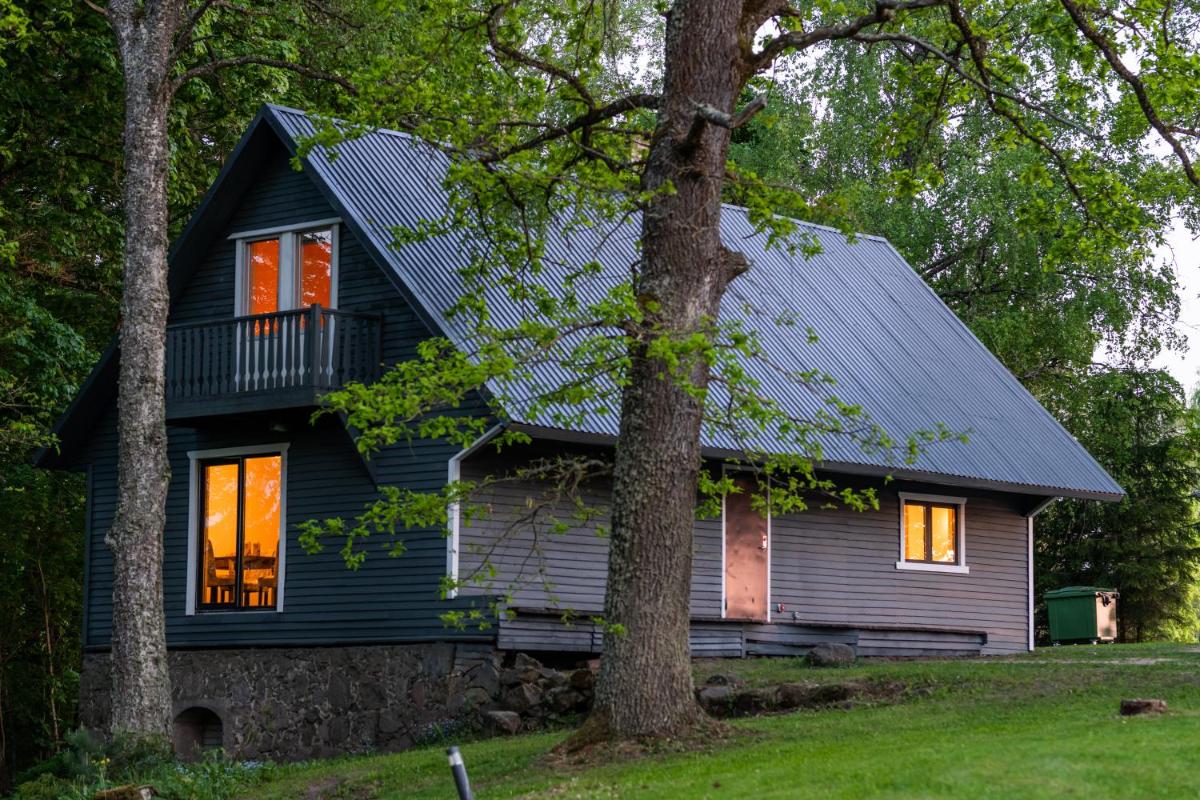 TaaliHomes Vanaküla Puhkemaja - Saun ja kümblustünn hinnas - Housity