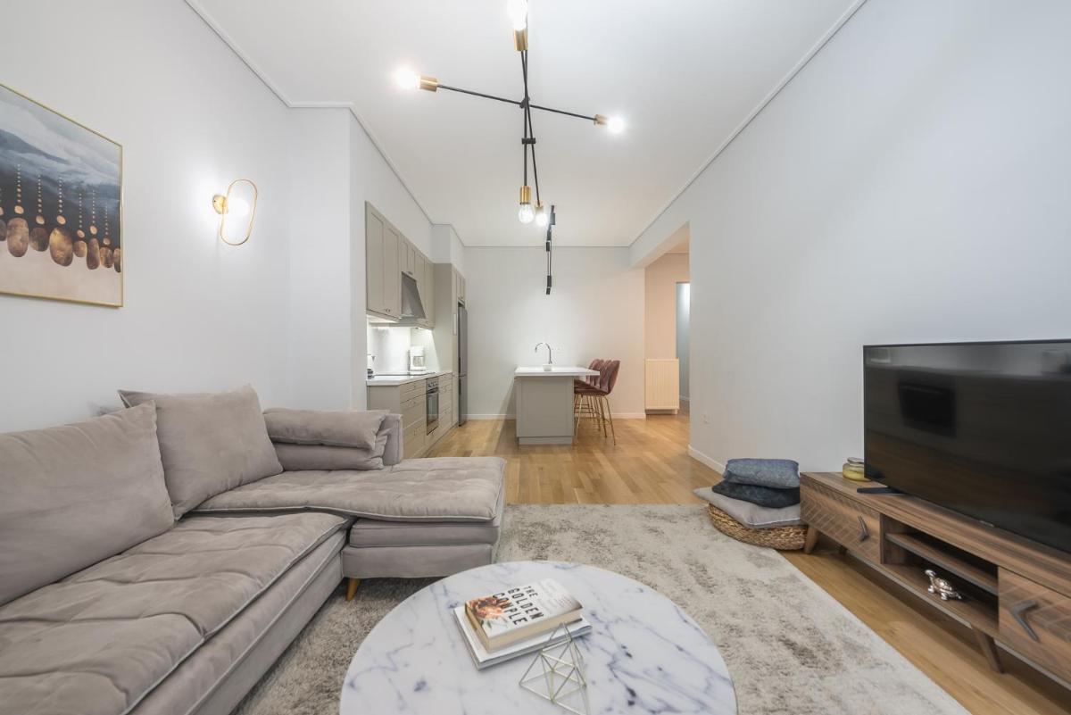 A Place 4U No49 - Housity