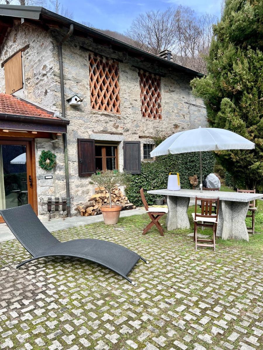 Bellissimo Rustico A 7 km Dal Lago D'Orta - Housity