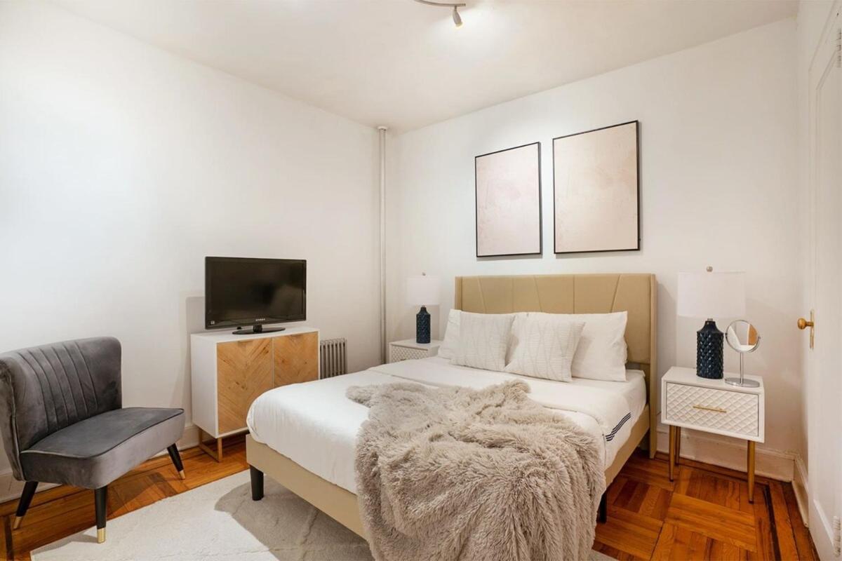 61-2A Large 1BR in Upper East Side - Housity