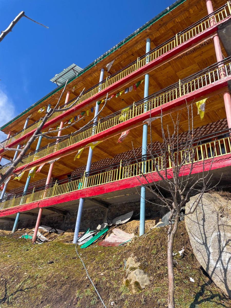 Pahadi Bliss Hostel ,Tosh - Housity