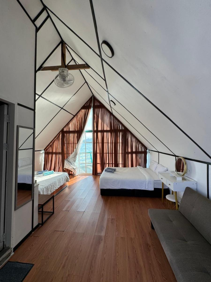 ADIL WATERHOUSE RESORT - Housity