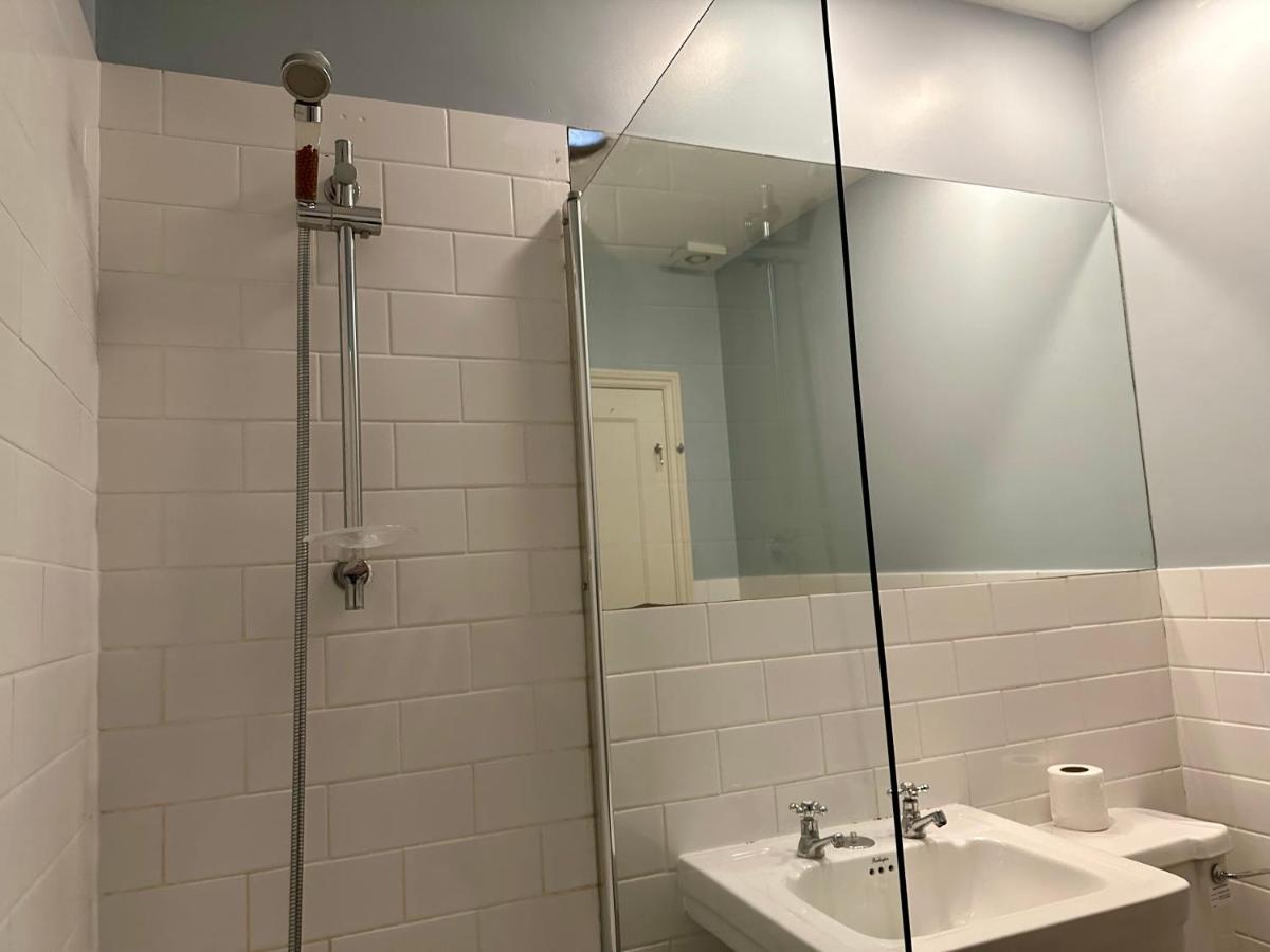 Harrington Suites - Housity