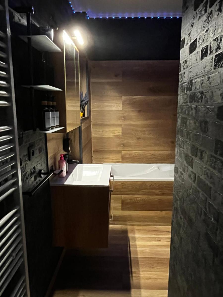 MONFas APARTMENT PROVENCE IN PRAGUE - Housity