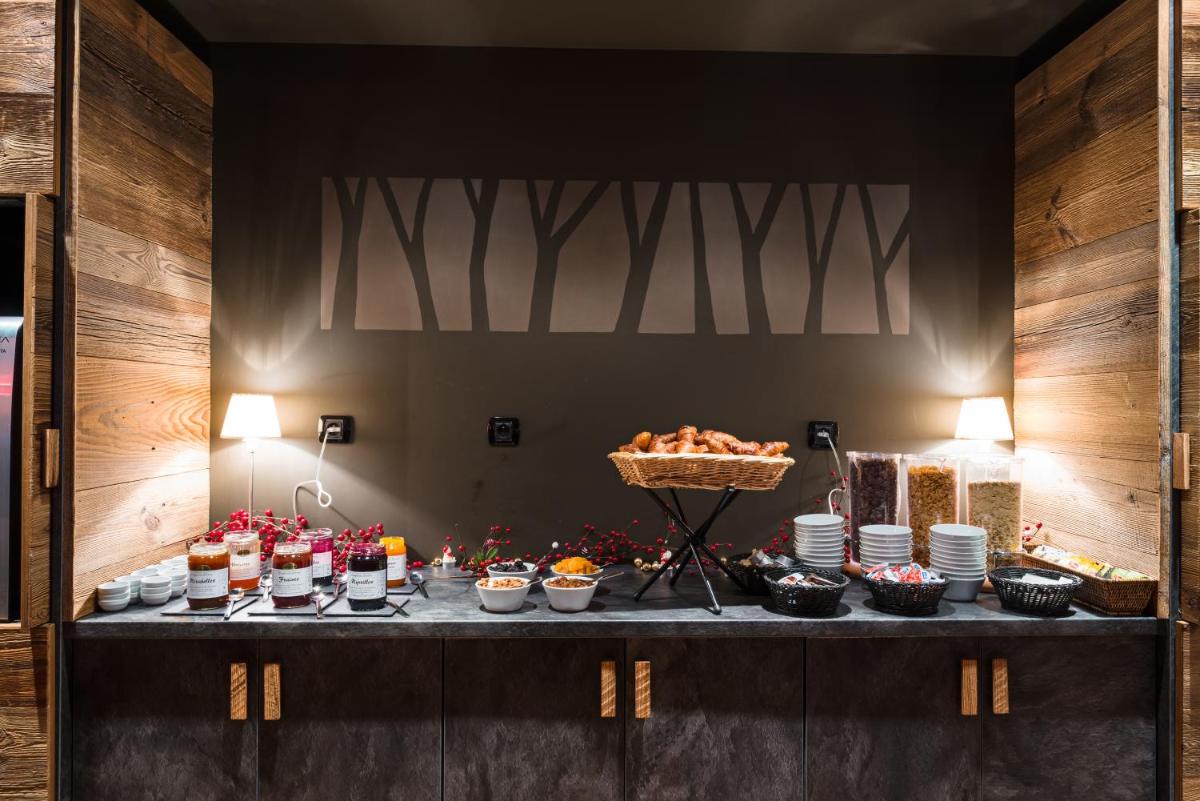Nourriture dans l'hôtel ou à proximité