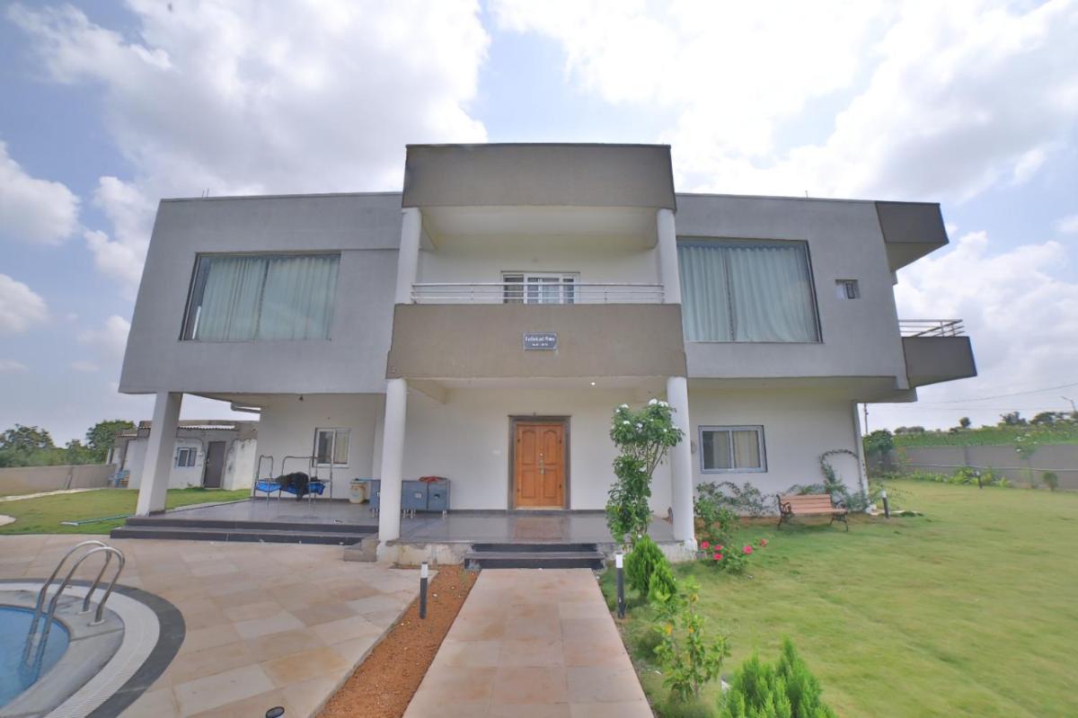 Jha Farms and Resort - Housity
