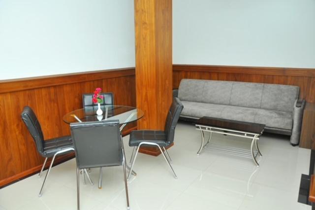 Kallada Mamatha Motels - Housity